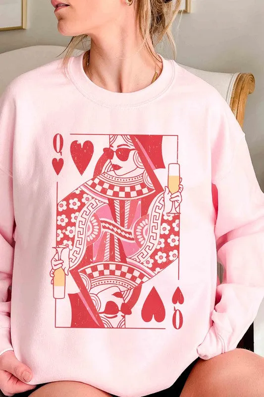 CHAMPAGNE QUEEN OF HEARTS GRAPHIC SWEATSHIRT