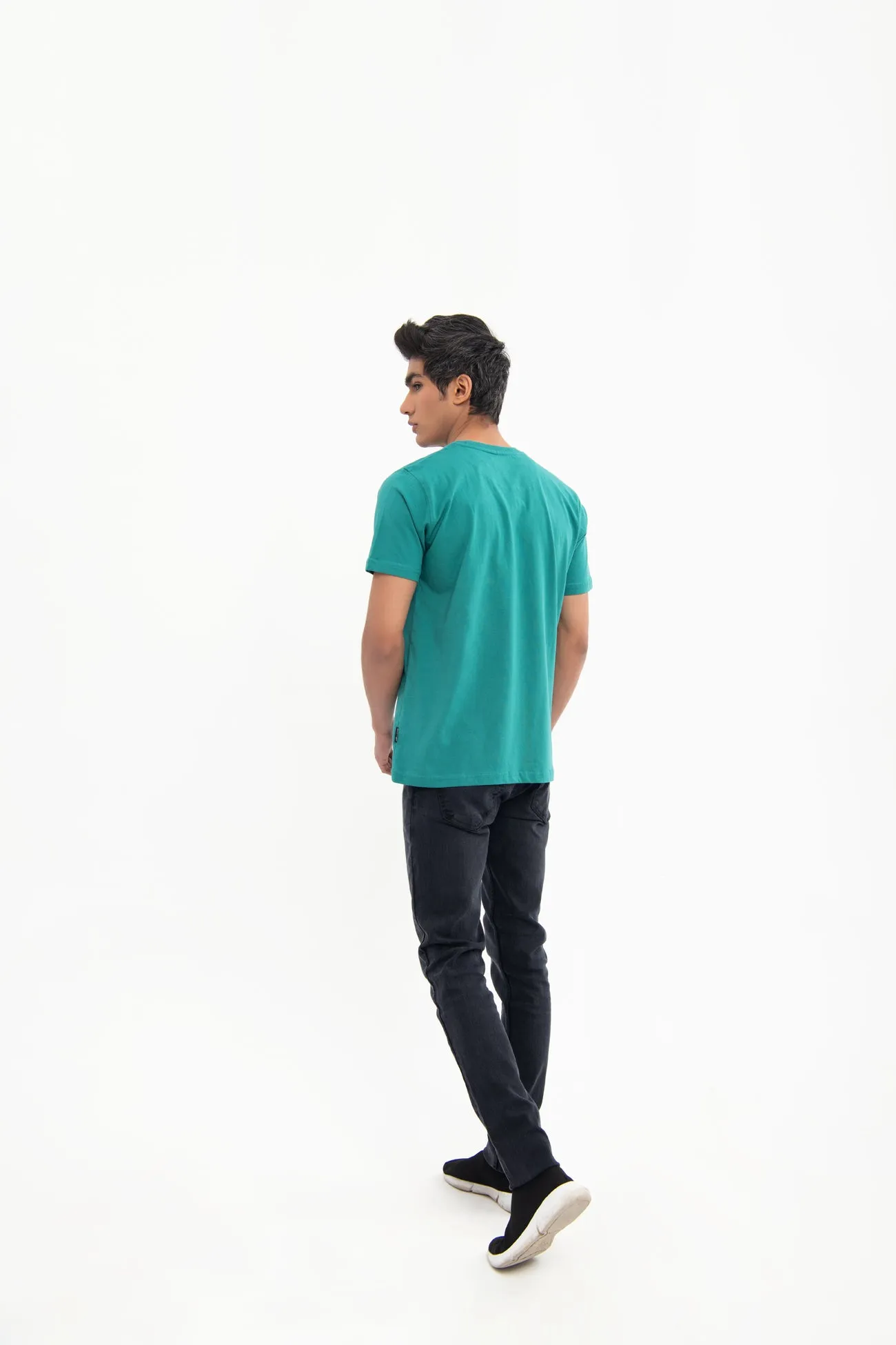 CREW NECK T-SHIRT WITH PATCH POCKET